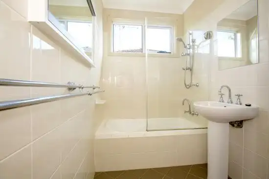 Sixth view of Homely house listing, 8. Lincoln Drive, Cambridge Park NSW 2747