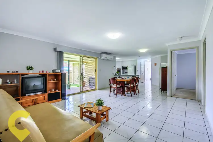 34 Mindona Street, Wishart QLD 4122