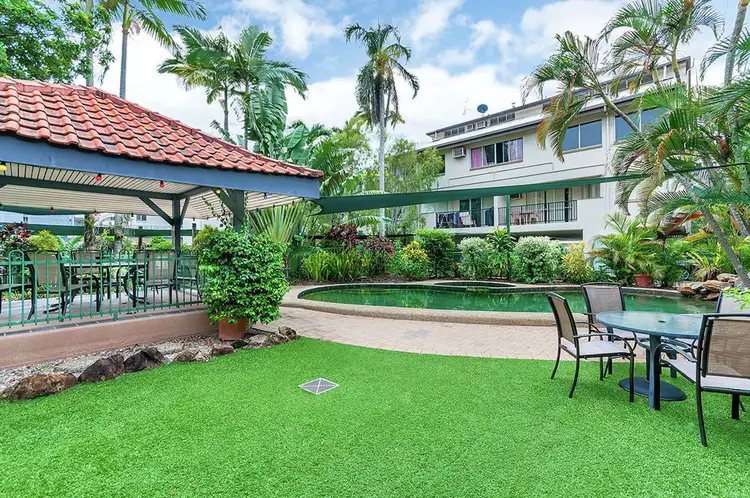 12/239 Lake Street, Cairns North QLD 4870