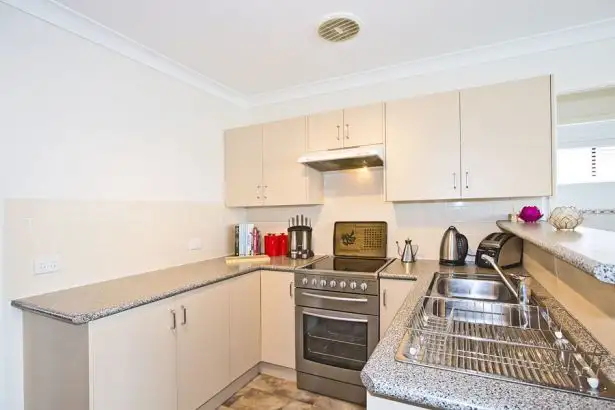 Third view of Homely house listing, 2/2 Hillview Crescent, Macquarie Hills NSW 2285