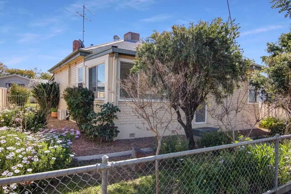 Main view of Homely house listing, 8 Hillvue Road, South Tamworth NSW 2340