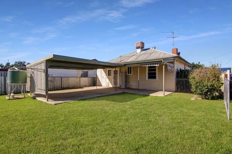 Fourth view of Homely house listing, 8 Hillvue Road, South Tamworth NSW 2340