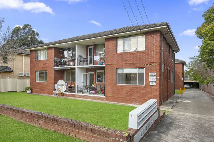 1/12 Emert Street, Wentworthville NSW 2145