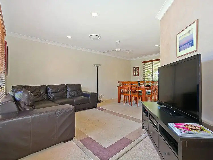 Third view of Homely house listing, 32 Samantha Street, Wynnum West QLD 4178