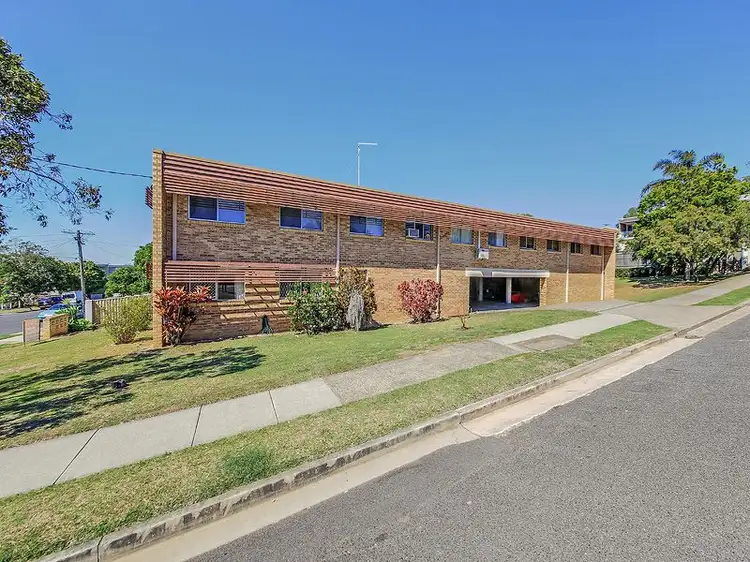 3/139 Melville Tce, Manly QLD 4179