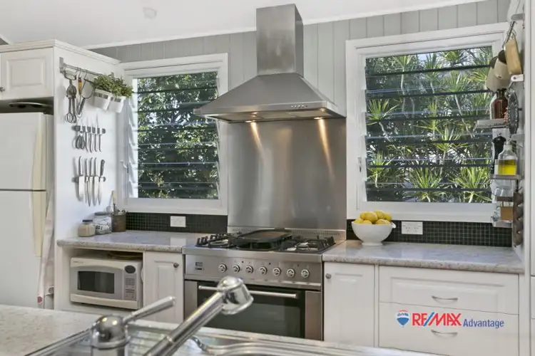 Fifth view of Homely house listing, 12 Carlton Tce, Wynnum QLD 4178