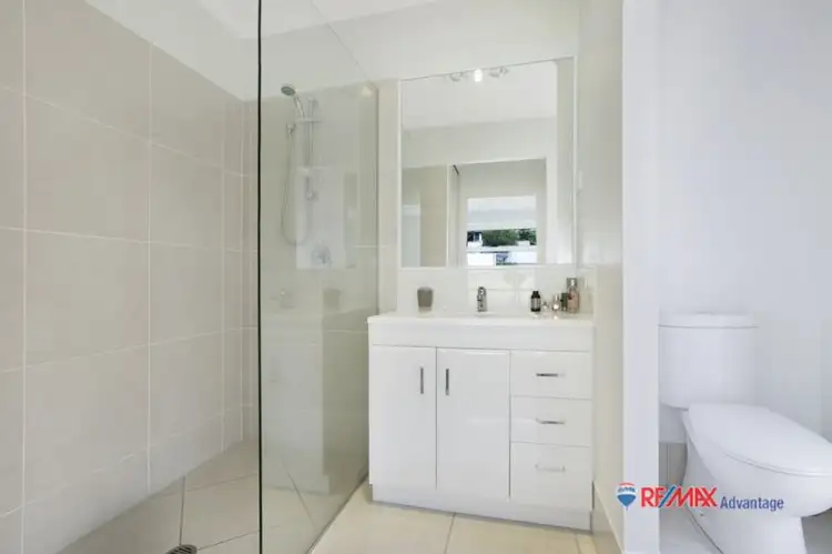 Second view of Homely house listing, 29 Boxgrove Ave, Wynnum QLD 4178