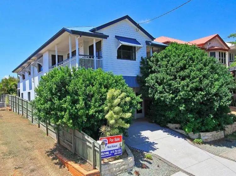 70 Cedar St, Wynnum QLD 4178