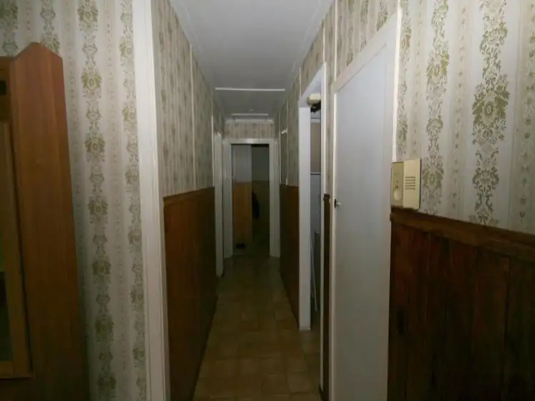 Seventh view of Homely house listing, 16 Banoon Dr, Wynnum QLD 4178