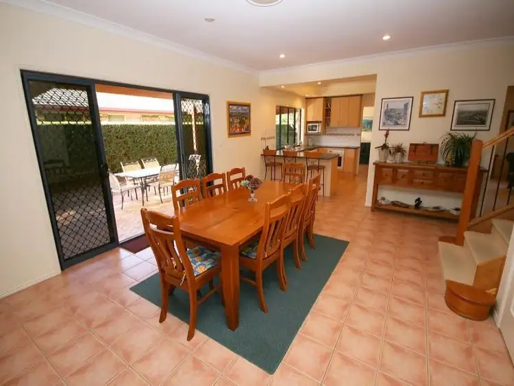 33 Mizzen St, Manly West QLD 4179