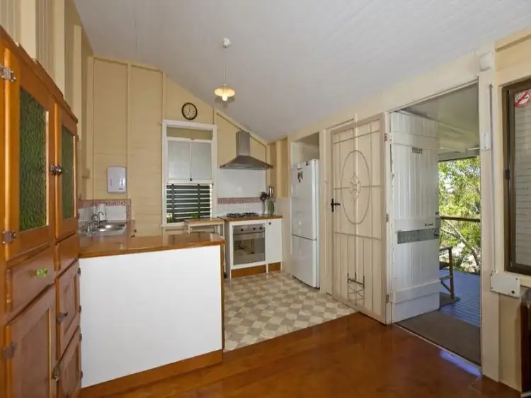 Fifth view of Homely house listing, 18 Bay Tce, Wynnum QLD 4178
