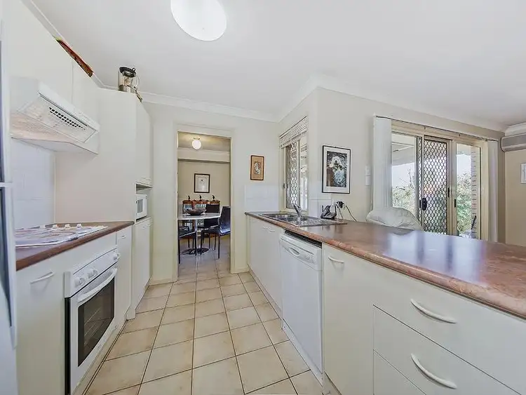 Third view of Homely house listing, 3 Yeo Ct, Wynnum West QLD 4178
