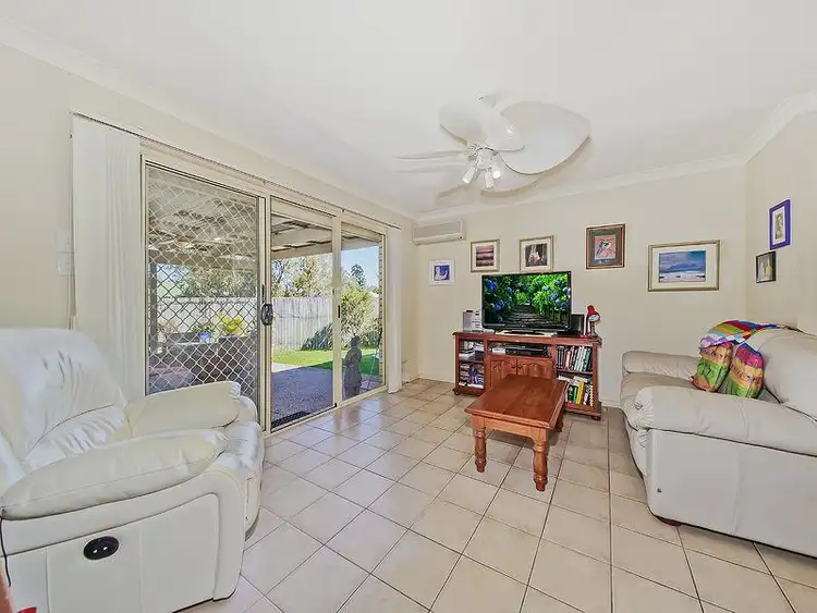 Fifth view of Homely house listing, 3 Yeo Ct, Wynnum West QLD 4178