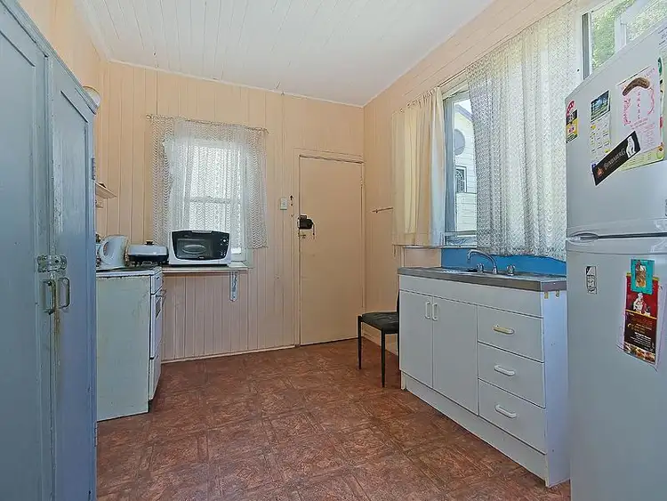 Sixth view of Homely house listing, 14 Berrima St, Wynnum QLD 4178