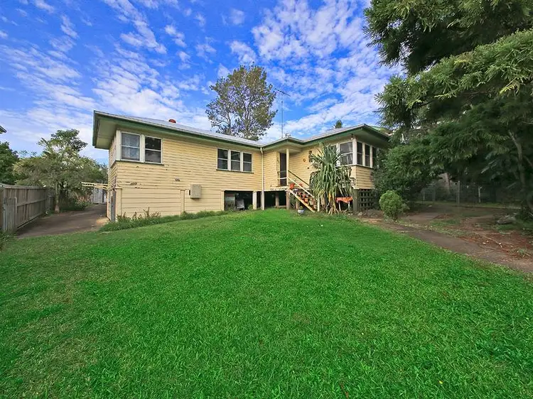 Second view of Homely house listing, 32 Shepherd St, Wynnum QLD 4178