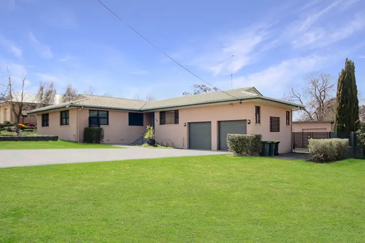 115 Duncan Street, Tenterfield NSW 2372