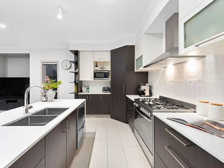 Sixth view of Homely house listing, 18 Baychester Place, Wakerley QLD 4154