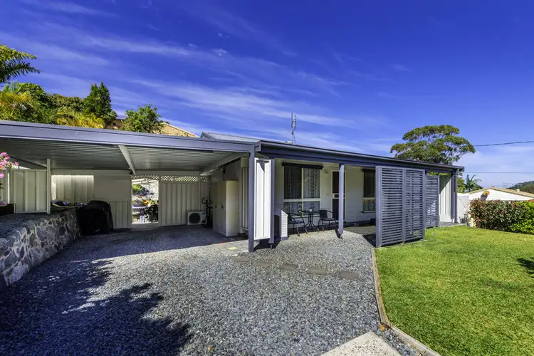 24 Landrigan Close, Woolgoolga NSW 2456