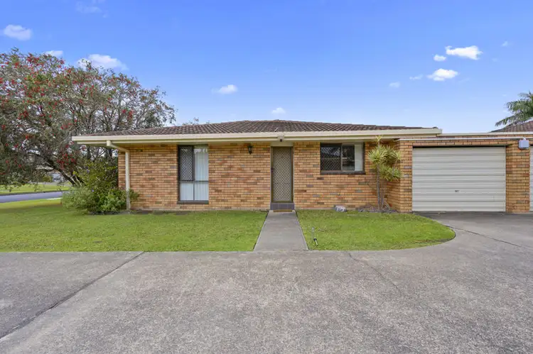 Main view of Homely villa listing, 4/20 Karuah Avenue, Coffs Harbour NSW 2450