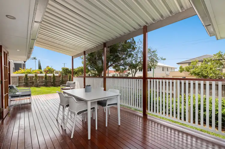8 Mayrene Street, Carina QLD 4152