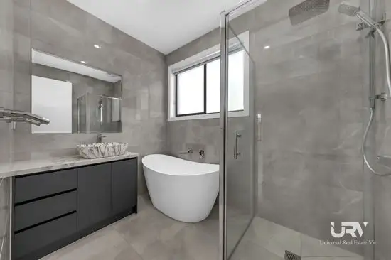 10 PALMYRA ST, Greenvale VIC 3059