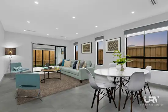 Fifth view of Homely house listing, 10 PALMYRA ST, Greenvale VIC 3059