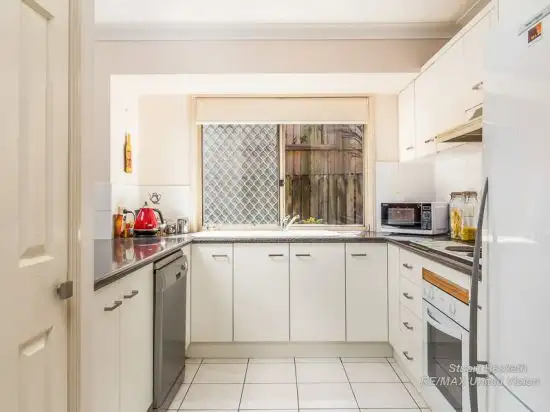 Third view of Homely townhouse listing, 3/35 Birdwood Rd, Carina Heights QLD 4152