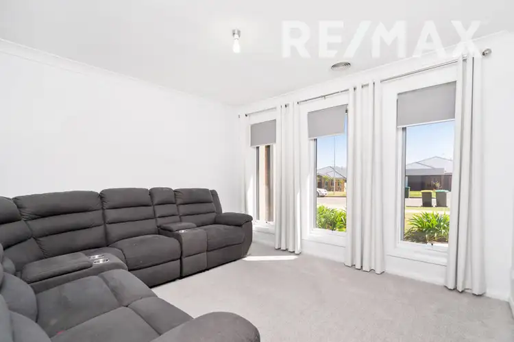 Second view of Homely house listing, 1 Paradise Drive, Gobbagombalin NSW 2650