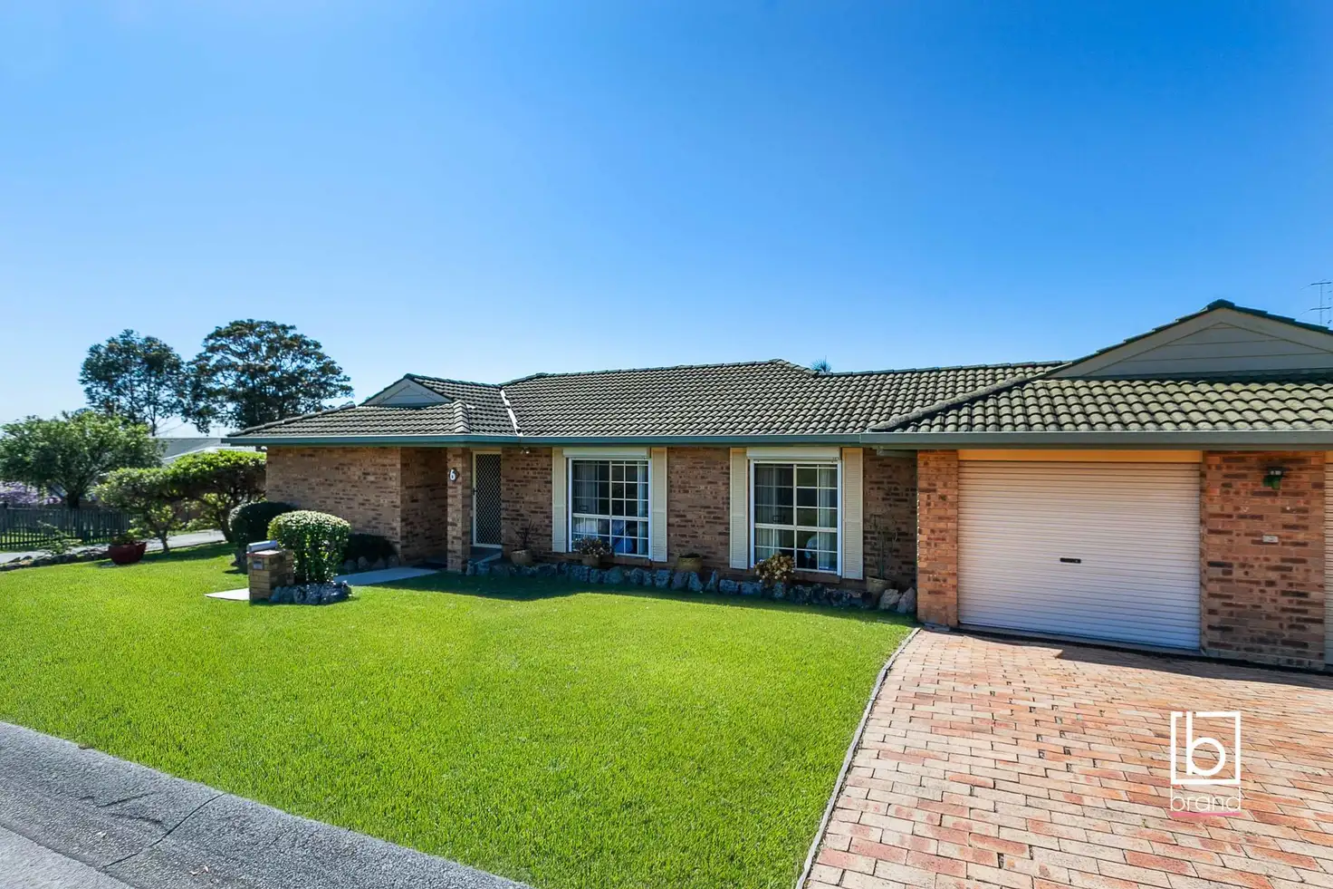 Main view of Homely house listing, 2/2 Holly Close, Lake Haven NSW 2263