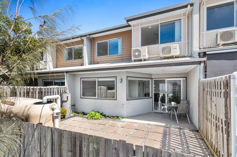 Main view of Homely townhouse listing, 8/99 Adelaide Street, Carina QLD 4152