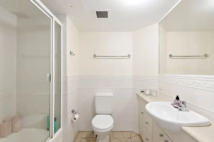 Third view of Homely apartment listing, 14/5-11 Chasely Street, Auchenflower QLD 4066