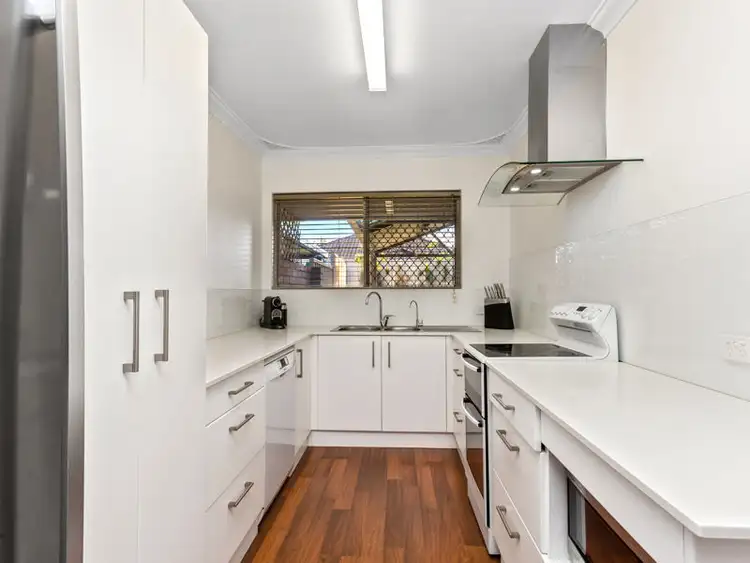 Fifth view of Homely semi-detached listing, 8a Pickering Way, Booragoon WA 6154