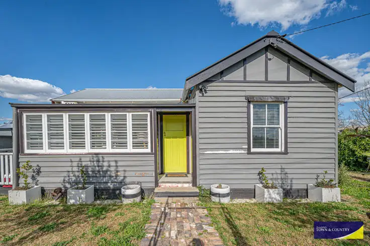 Main view of Homely house listing, 19 Canambe Street, Armidale NSW 2350