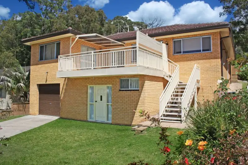 Main view of Homely house listing, 30 Donald Avenue, Kanwal NSW 2259