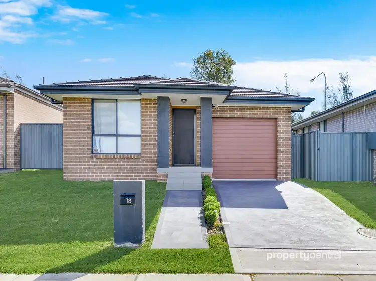 18 Fishburn Street, Jordan Springs NSW 2747