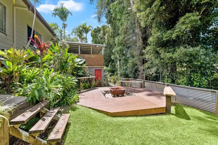2 Josephine Court, Palmwoods QLD 4555