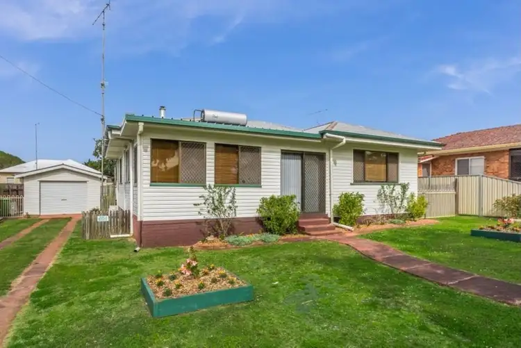 34 Hillside Street, Newtown QLD 4350