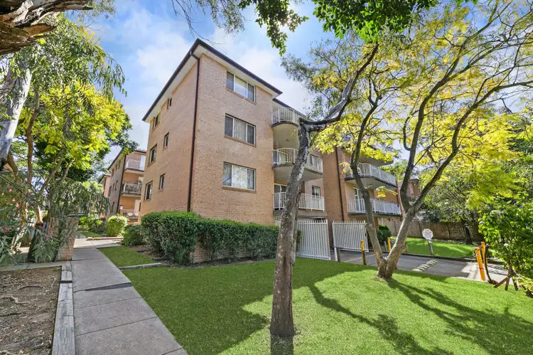 Main view of Homely unit listing, 3/37-39 Memorial Avenue, Merrylands NSW 2160