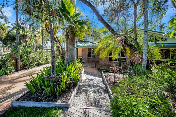 16 Edmund Kennedy Crt, Rural View QLD 4740