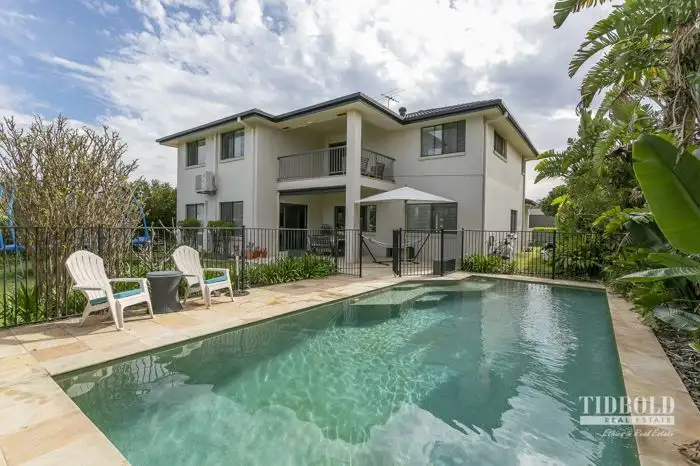 21 Lindeman Place, Redland Bay QLD 4165
