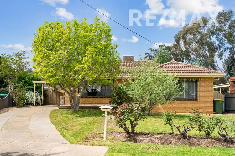 17 Willow Street, Kooringal NSW 2650