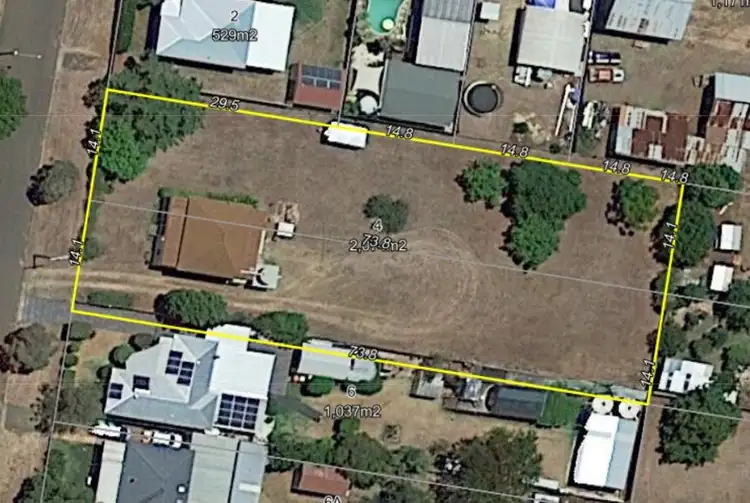 4 Berry Street, Wilsonton QLD 4350