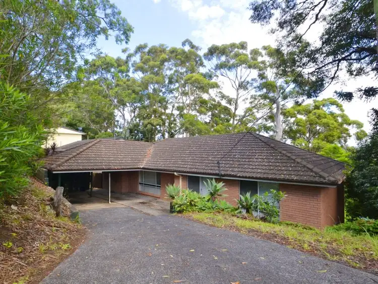 33 Hillcrest Street, Terrigal NSW 2260