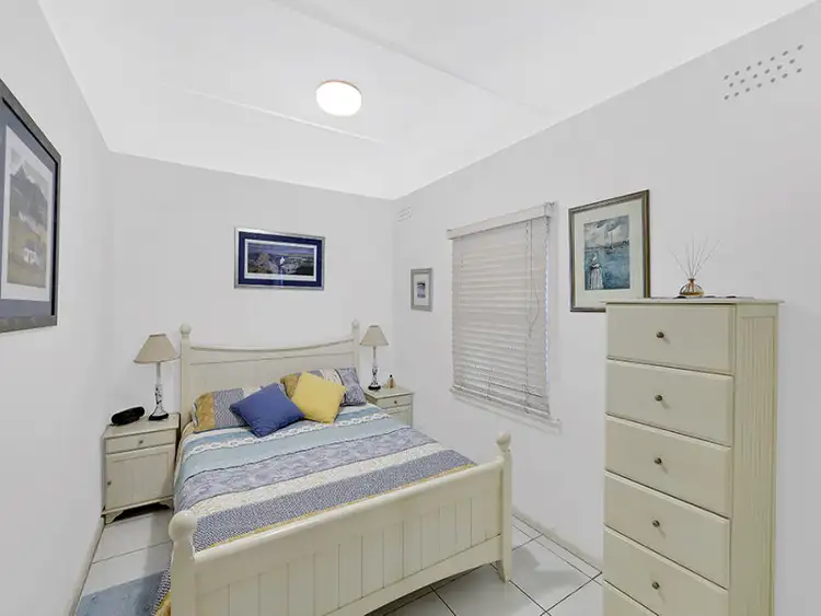 Fifth view of Homely unit listing, 1/15 Pacific Street, Wamberal NSW 2260