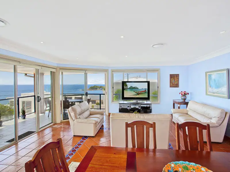 Main view of Homely unit listing, 3/11 Barnhill Road, Terrigal NSW 2260