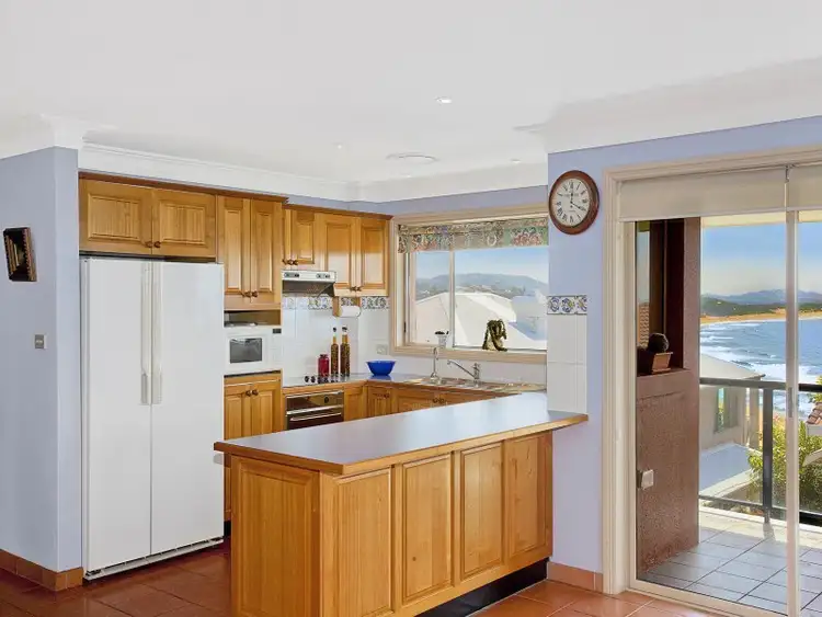Sixth view of Homely unit listing, 3/11 Barnhill Road, Terrigal NSW 2260