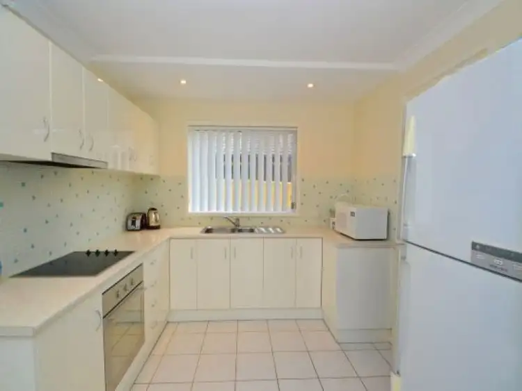 Third view of Homely townhouse listing, 1/185 Bateau Bay Road, Bateau Bay NSW 2261