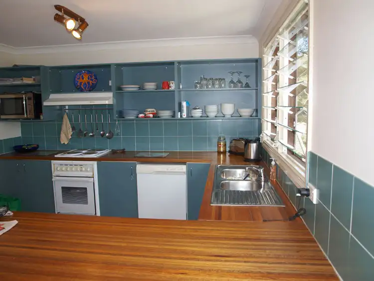 16 Riviera Avenue, Terrigal NSW 2260