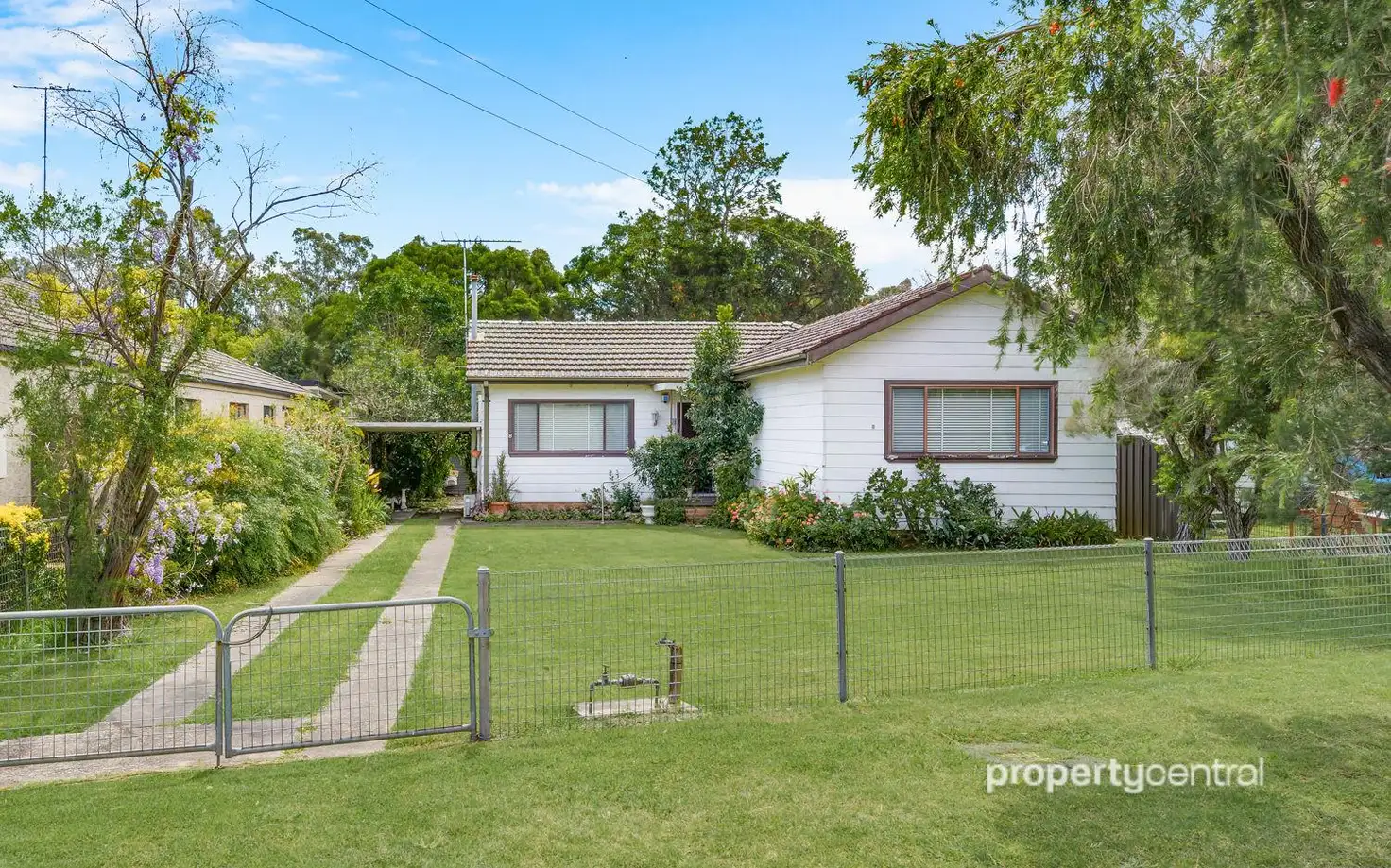 Main view of Homely house listing, 8 Park Avenue, Kingswood NSW 2747