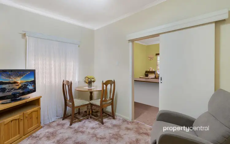 Fifth view of Homely house listing, 8 Park Avenue, Kingswood NSW 2747